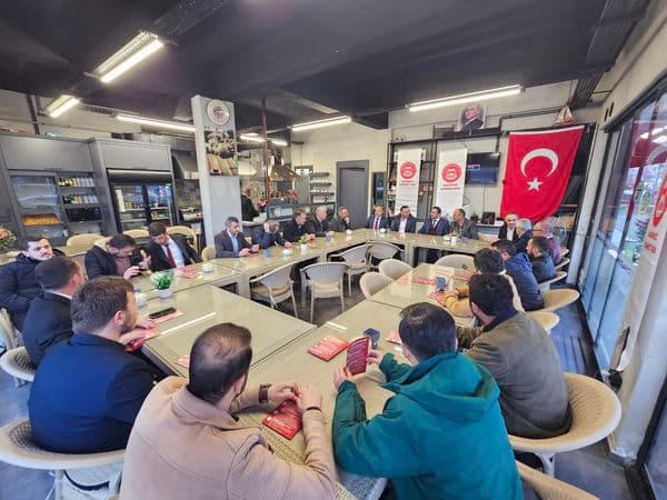 KATILIMLAR SÜRÜYOR BAĞIMSIZ DİYANET-SEN BÜYÜYOR. 3