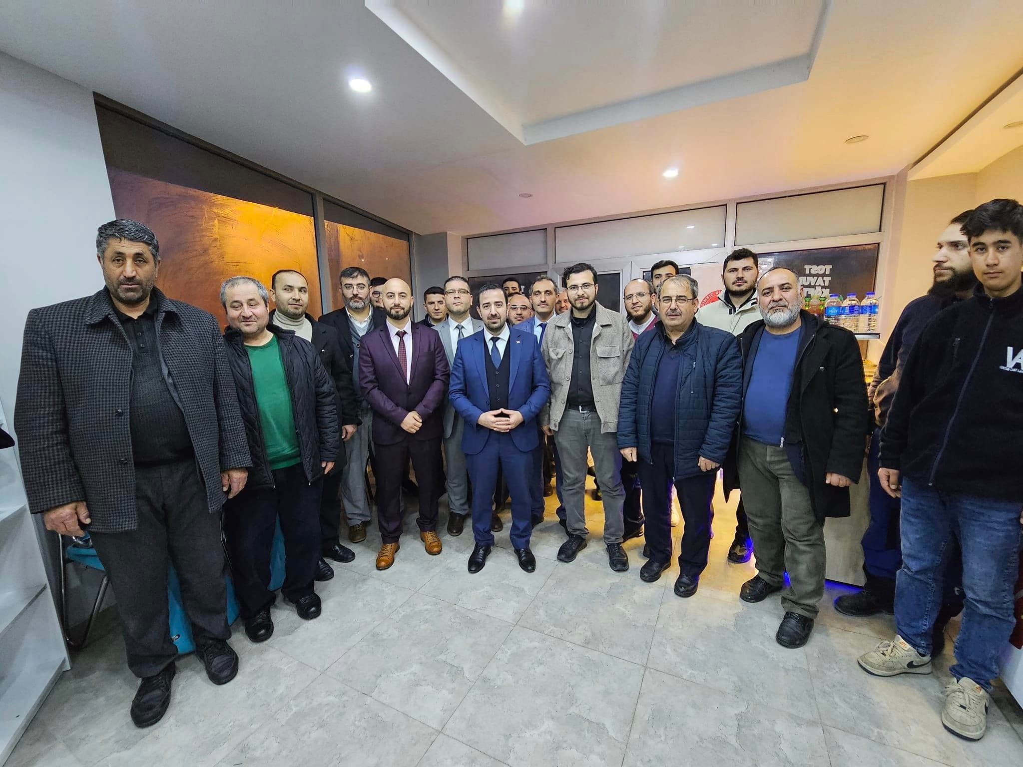 KATILIMLAR SÜRÜYOR BAĞIMSIZ DİYANET-SEN BÜYÜYOR. 5