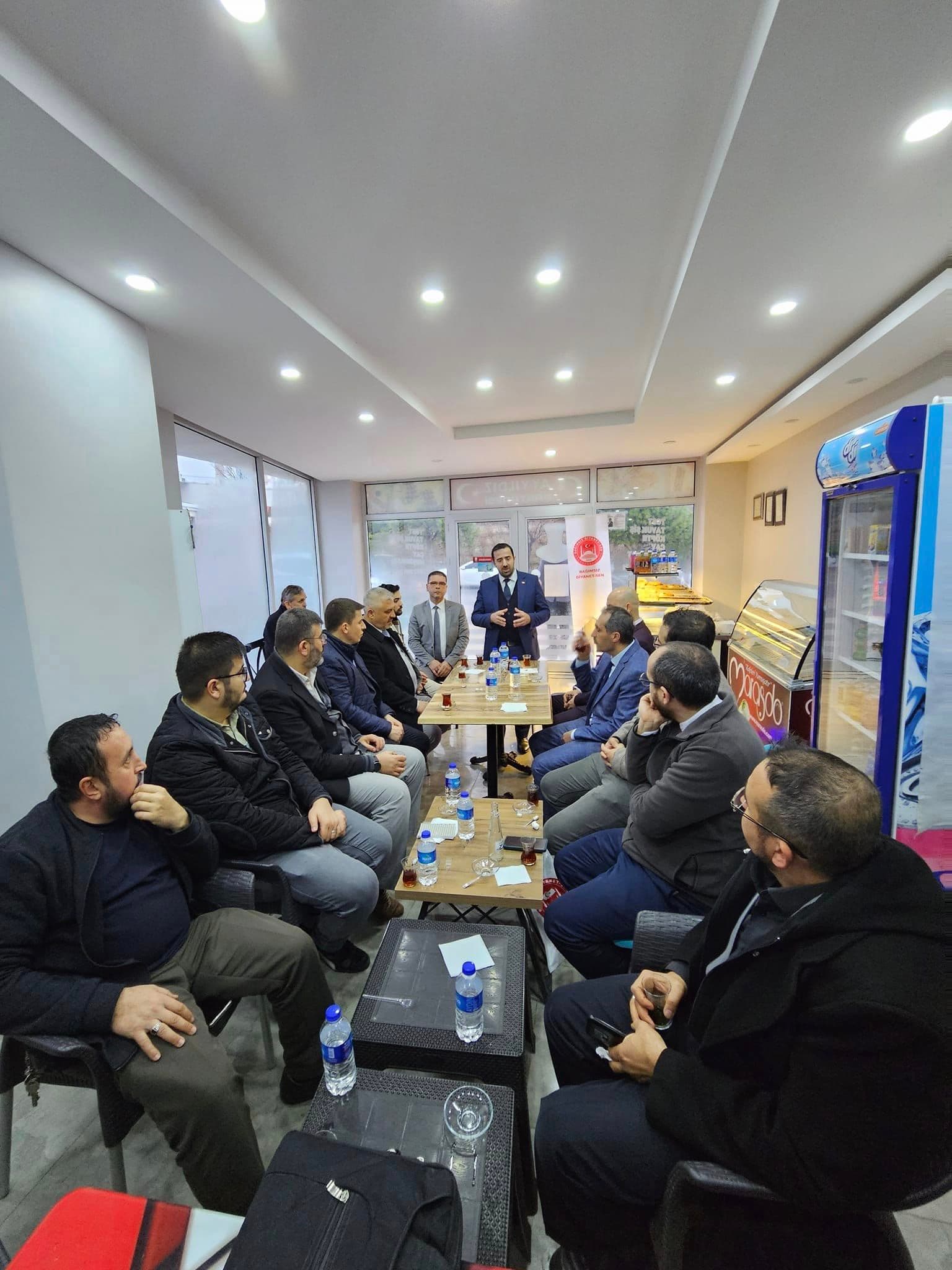 KATILIMLAR SÜRÜYOR BAĞIMSIZ DİYANET-SEN BÜYÜYOR. 6